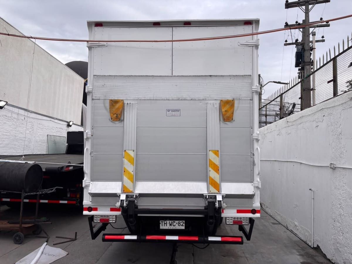 2024 Fuso CANTER 1217 1217 Blanco - Miniatura 7