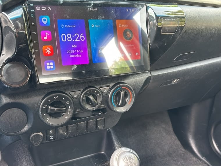 2023 Toyota HILUX Dcab - Miniatura 8