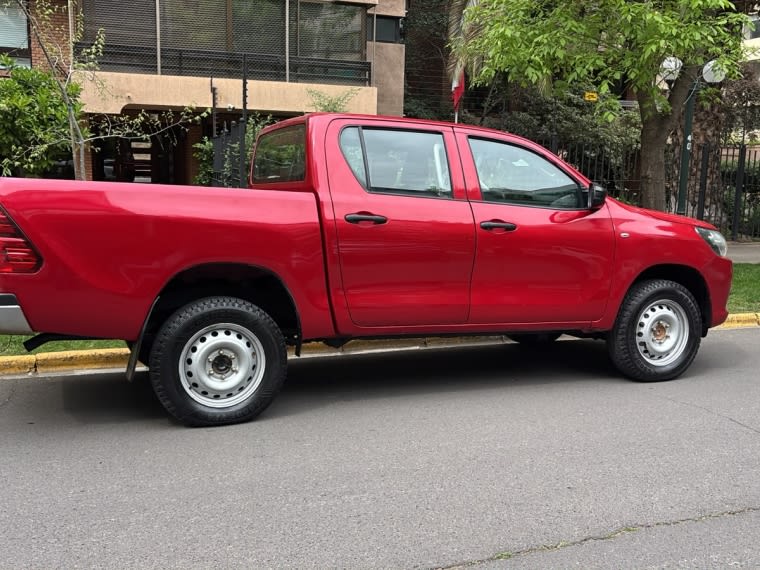 2023 Toyota HILUX Dcab - Miniatura 7
