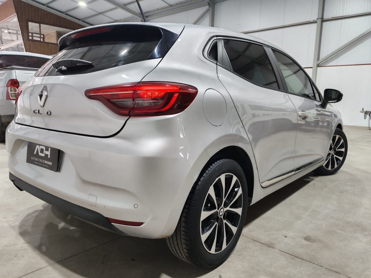 2023 Renault Clio - Miniatura 3