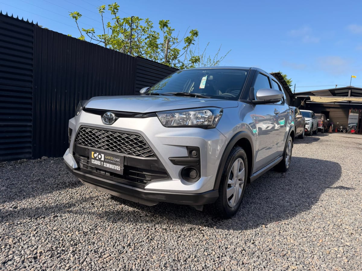 2026 TOYOTA RAIZE 1.2 Gris - Imagen 1