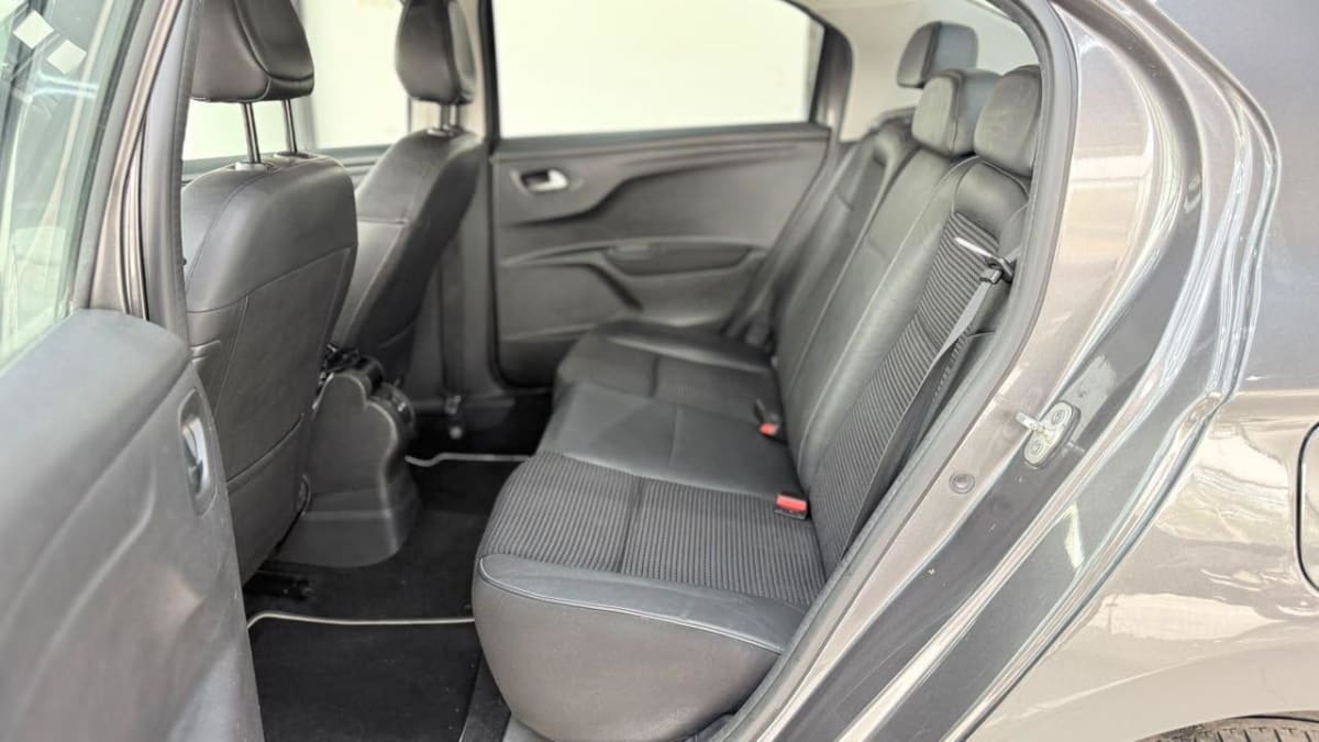 2018 Peugeot 301 1.6 Gris - Miniatura 9