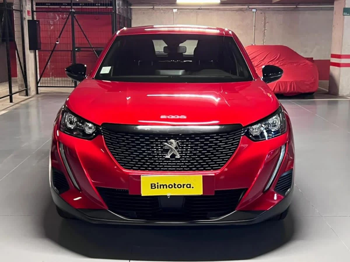 2008 Peugeot 2008 MT Rojo - Miniatura 3