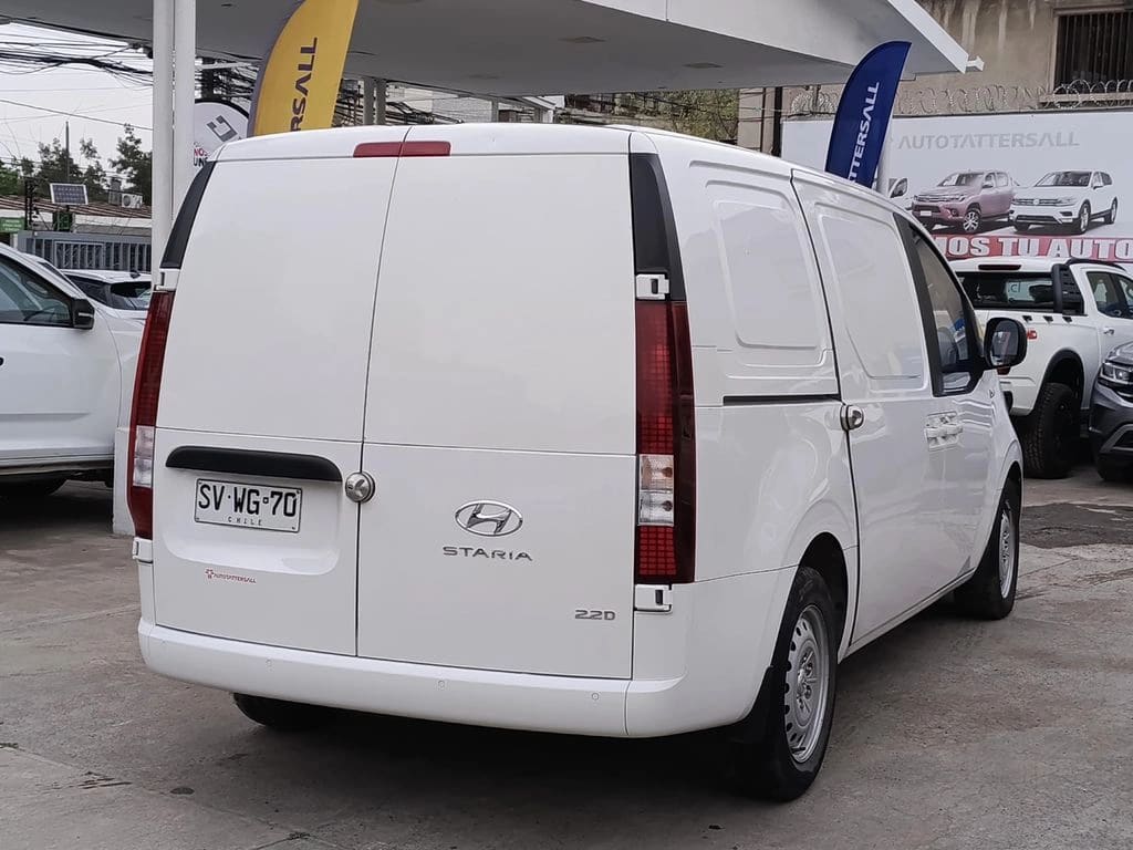 2023 Hyundai Staria 2.2 - Miniatura 8