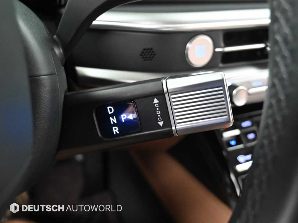 2023 Hyundai Grandeur (GN7) Negro - Miniatura 9