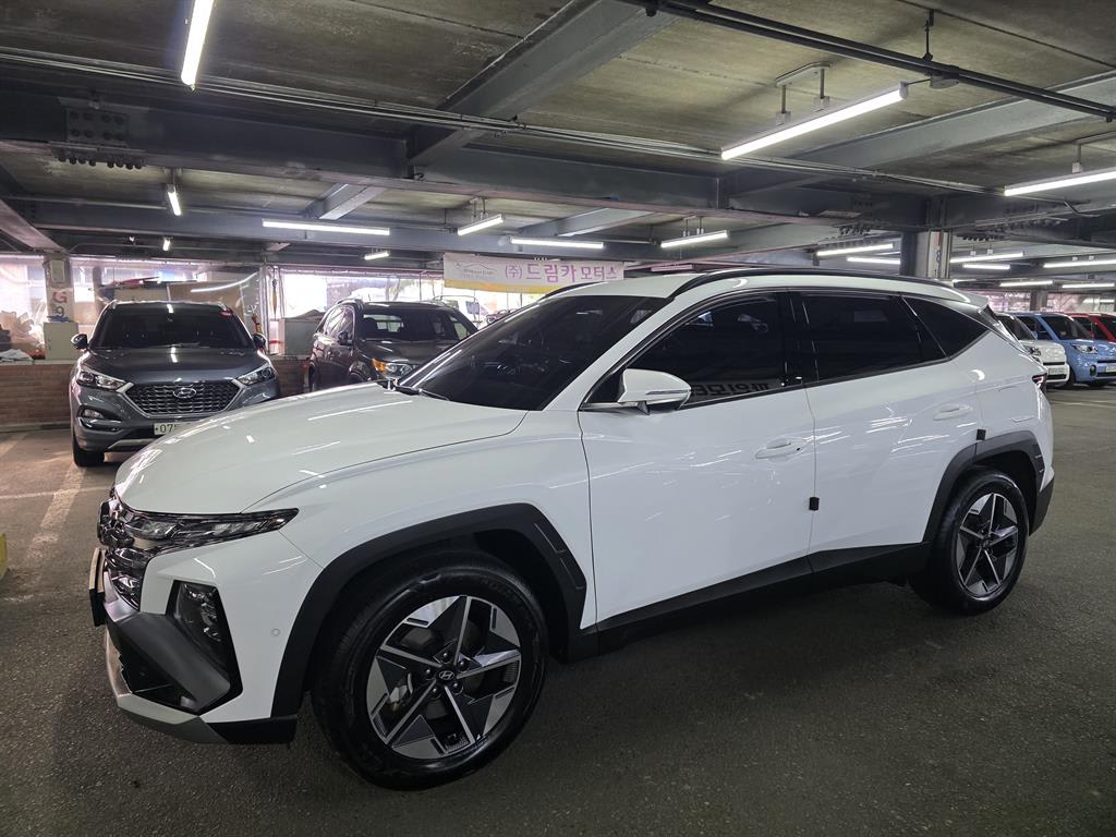 2026 Hyundai Tucson (NX4) Blanco - Miniatura 2
