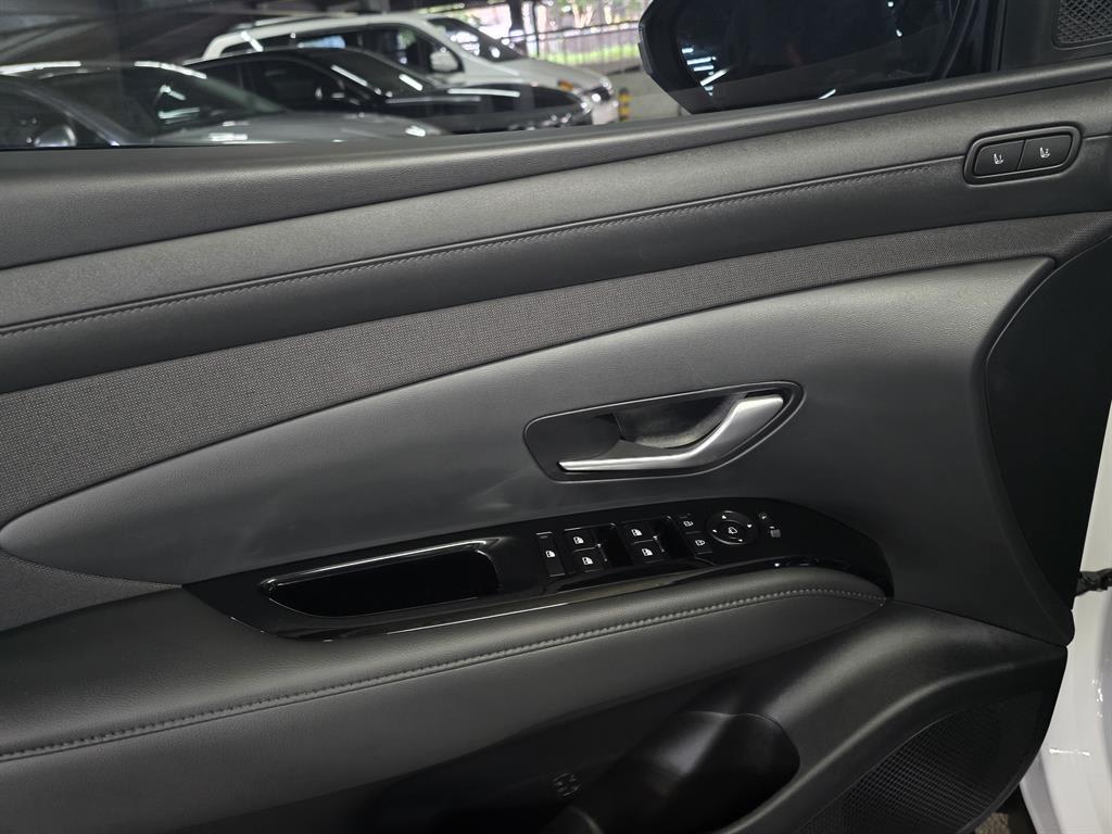 2026 Hyundai Tucson (NX4) Blanco - Miniatura 7
