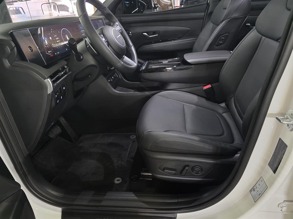2026 Hyundai Tucson (NX4) Blanco - Miniatura 8