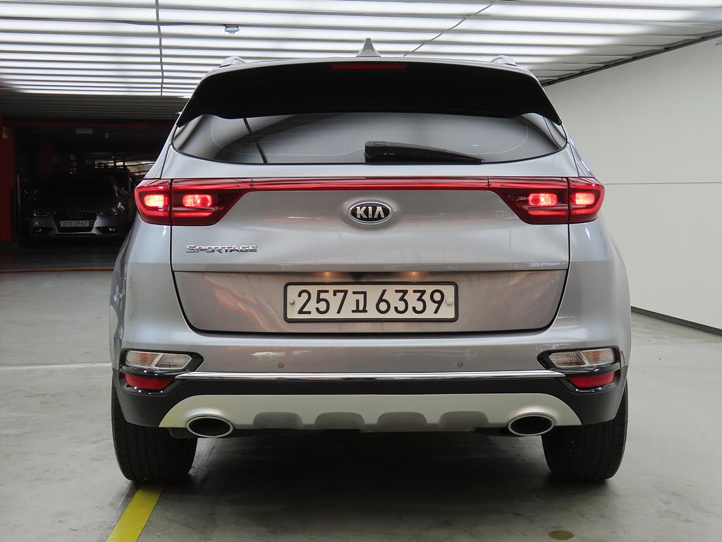 2021 Kia Sportage The Gris - Miniatura 4