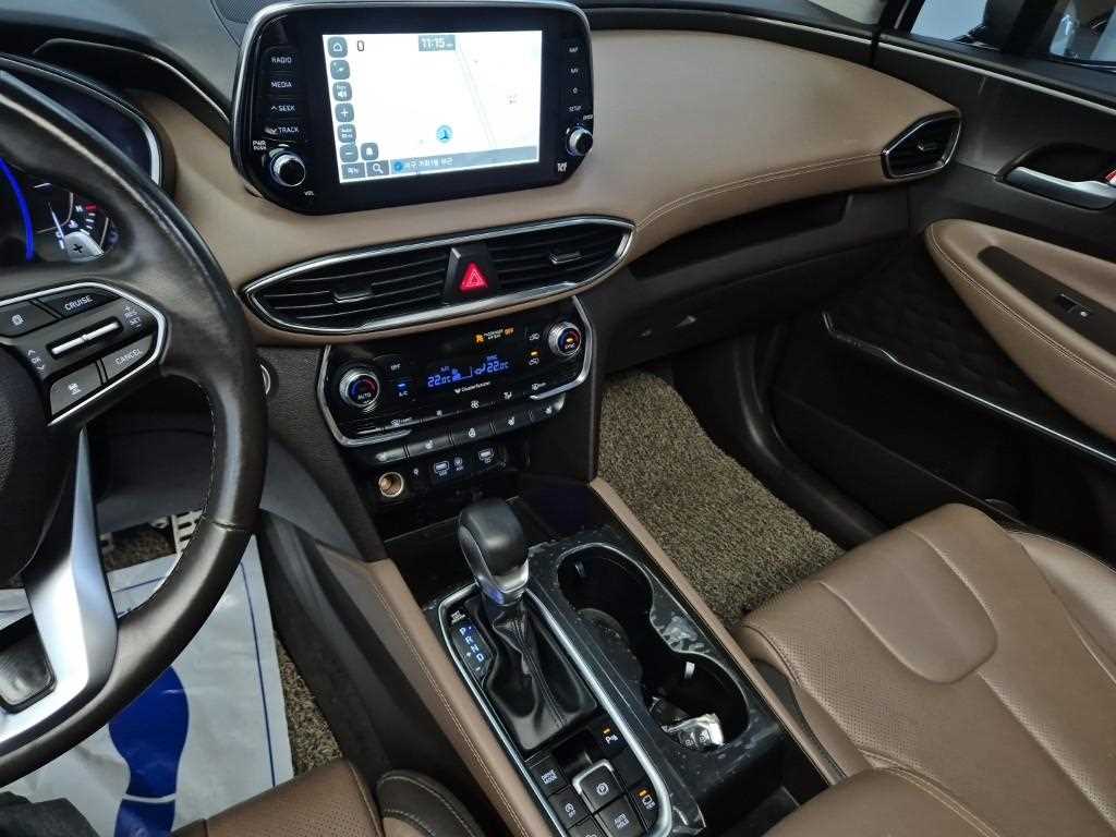 2019 Hyundai Santa Fe TM Blanco - Miniatura 10