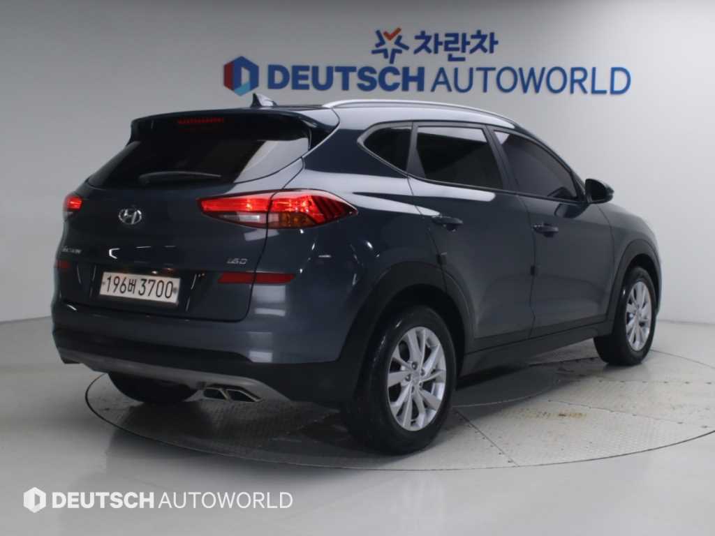 2019 Hyundai Tucson Diesel Gris - Miniatura 2