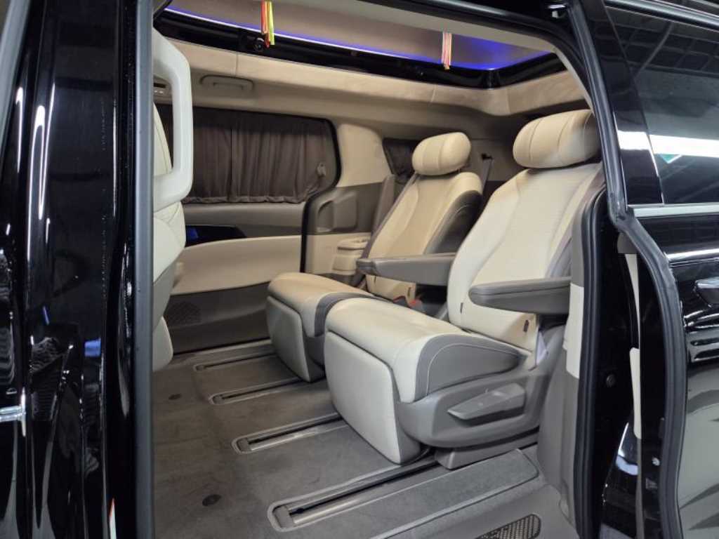2025 KIA Carnival Ref 421111 Gasoline Negro - Miniatura 8