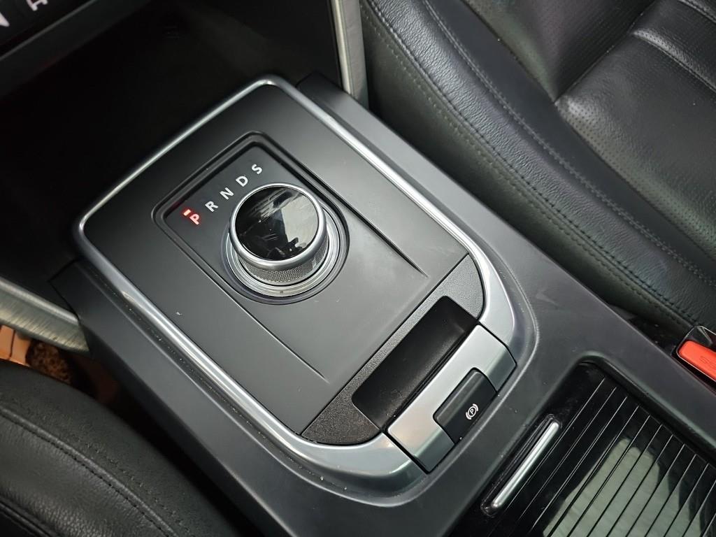 2016 Land Rover Discovery Sport Discovery Gris - Miniatura 8