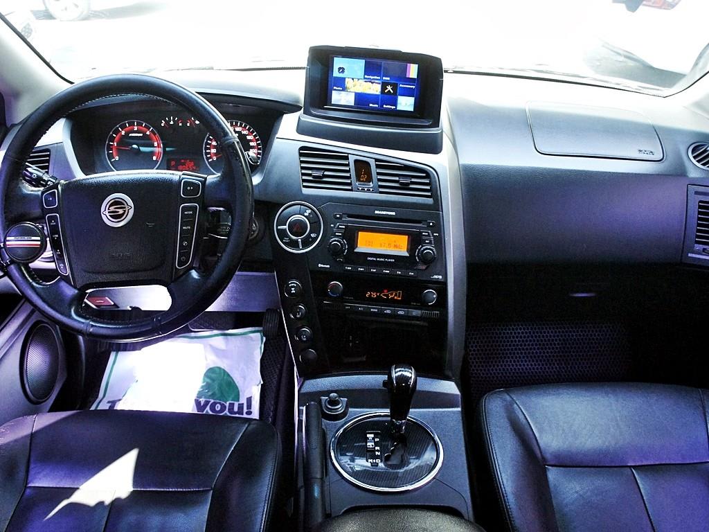 2014 SsangYong Korando Sports Negro - Miniatura 7
