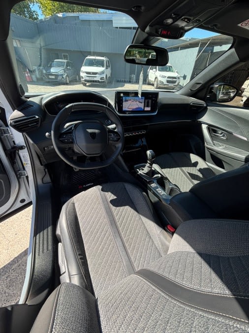 2025 Peugeot 2008 ALLURE 130 1.2 ALLURE Blanco - Miniatura 7