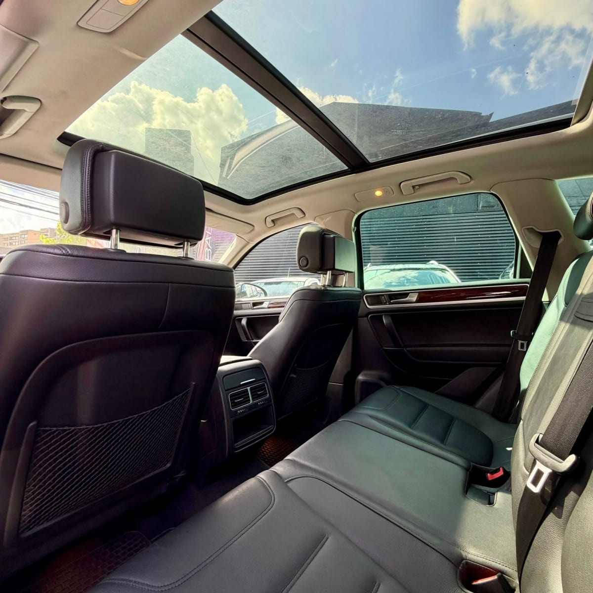 2012 Volkswagen Touareg TDI Gris - Miniatura 9