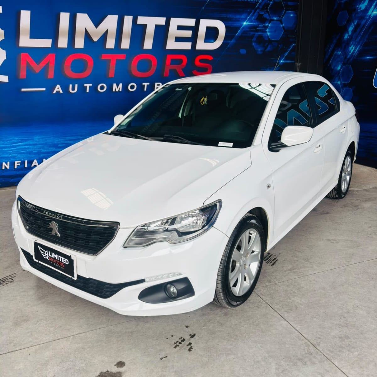 2022 Peugeot 301 ACTIVE PACK VTI 1.6 AUT ACTIVE - Miniatura 3