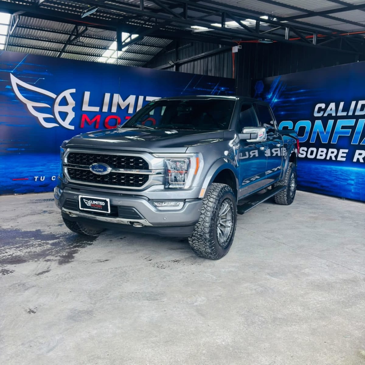 2023 Ford F150 PLATINUM 4X4 3.5 AUT PLATINUM - Imagen 1