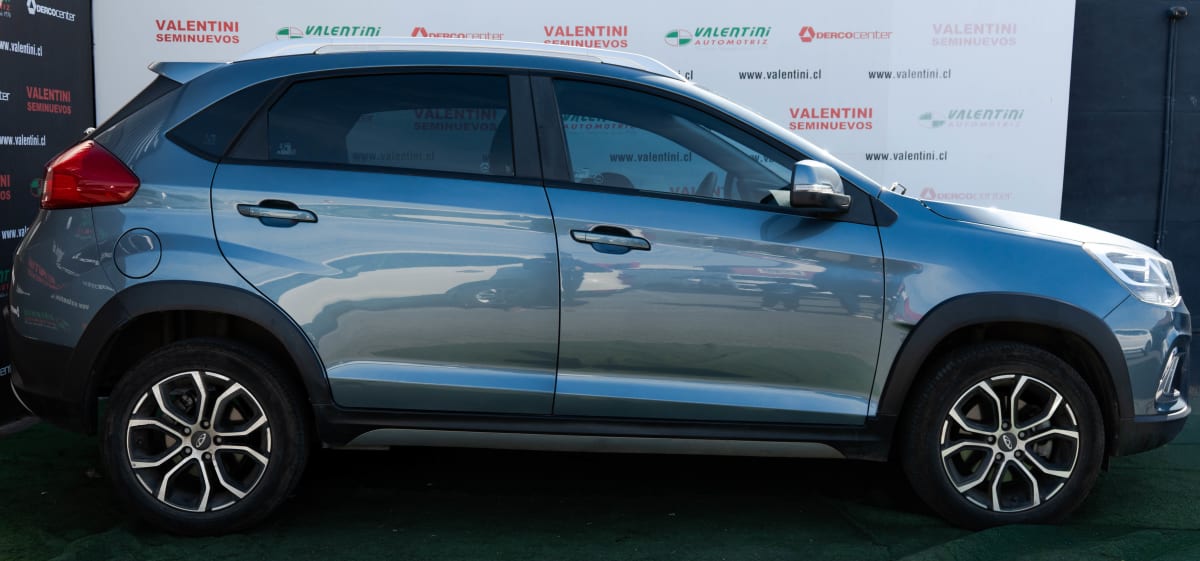 2024 Chery Tiggo 2 GLS - Miniatura 3
