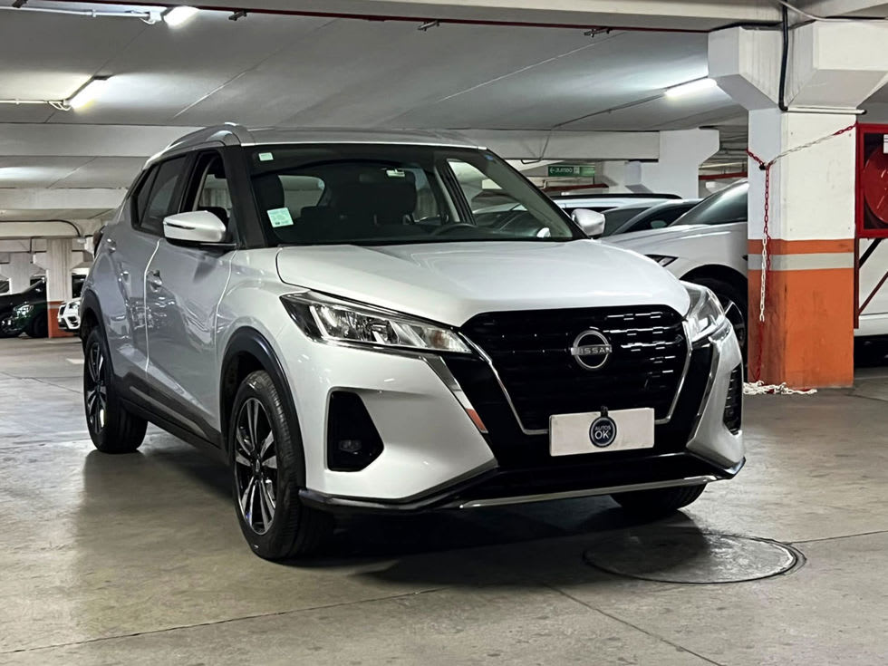 2024 Nissan Kicks ADVANCE Plata - Imagen 1