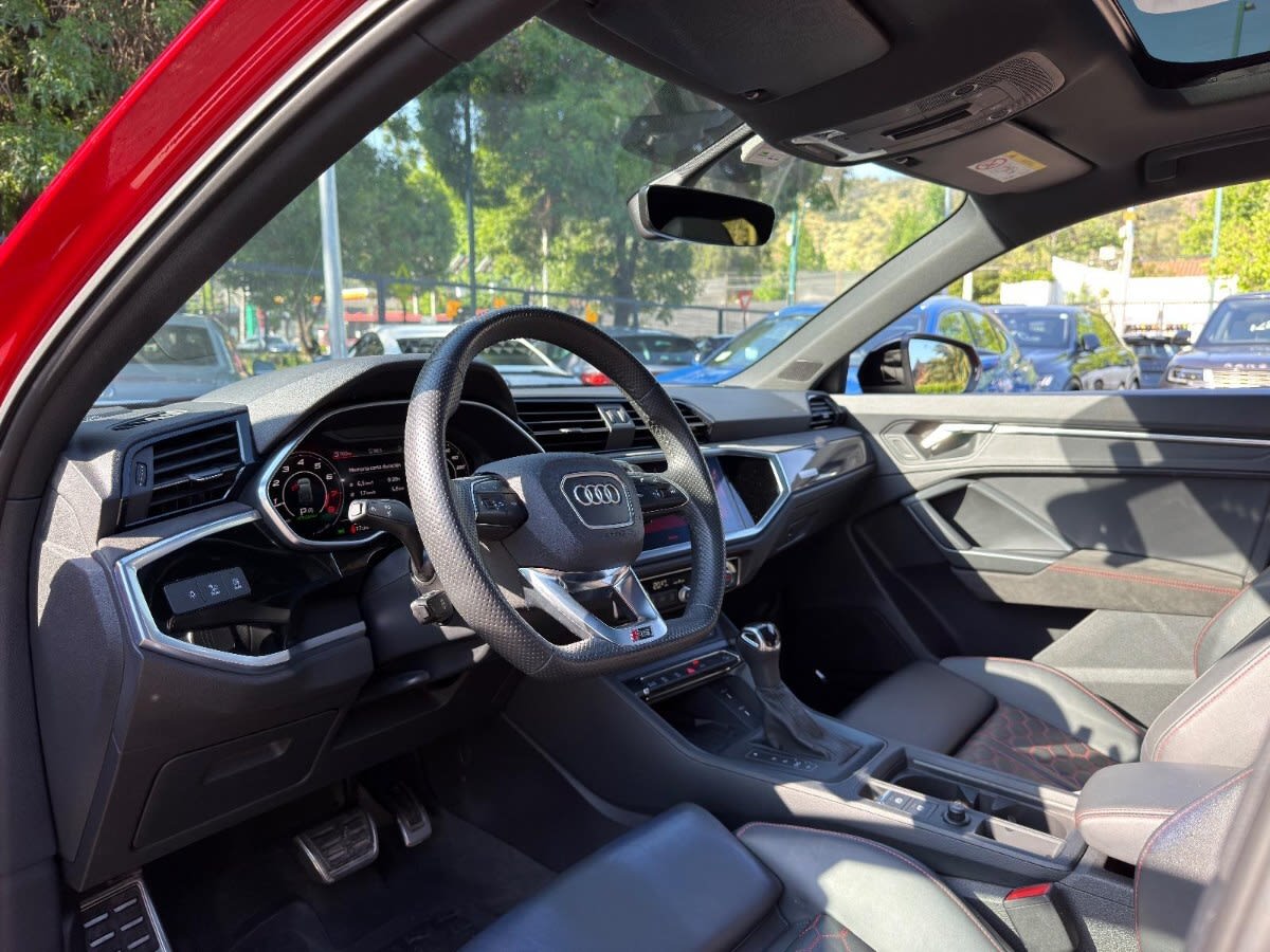 2022 BMW RS Q3 AUDI - Miniatura 9