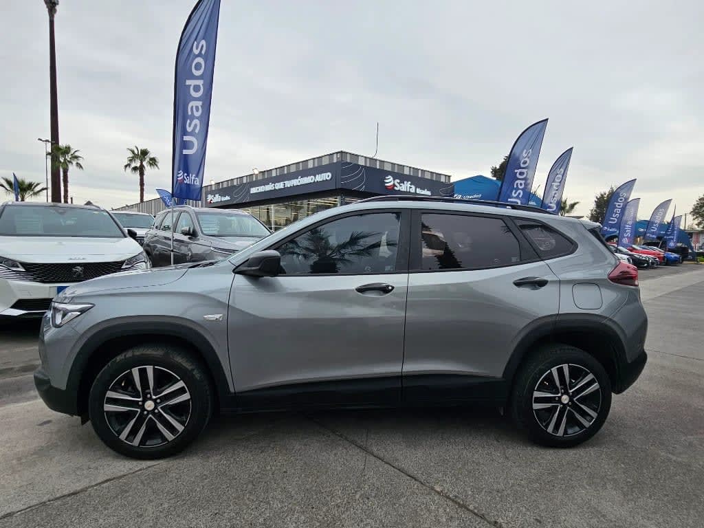 2024 Chevrolet Tracker 1.2T Plata - Miniatura 8