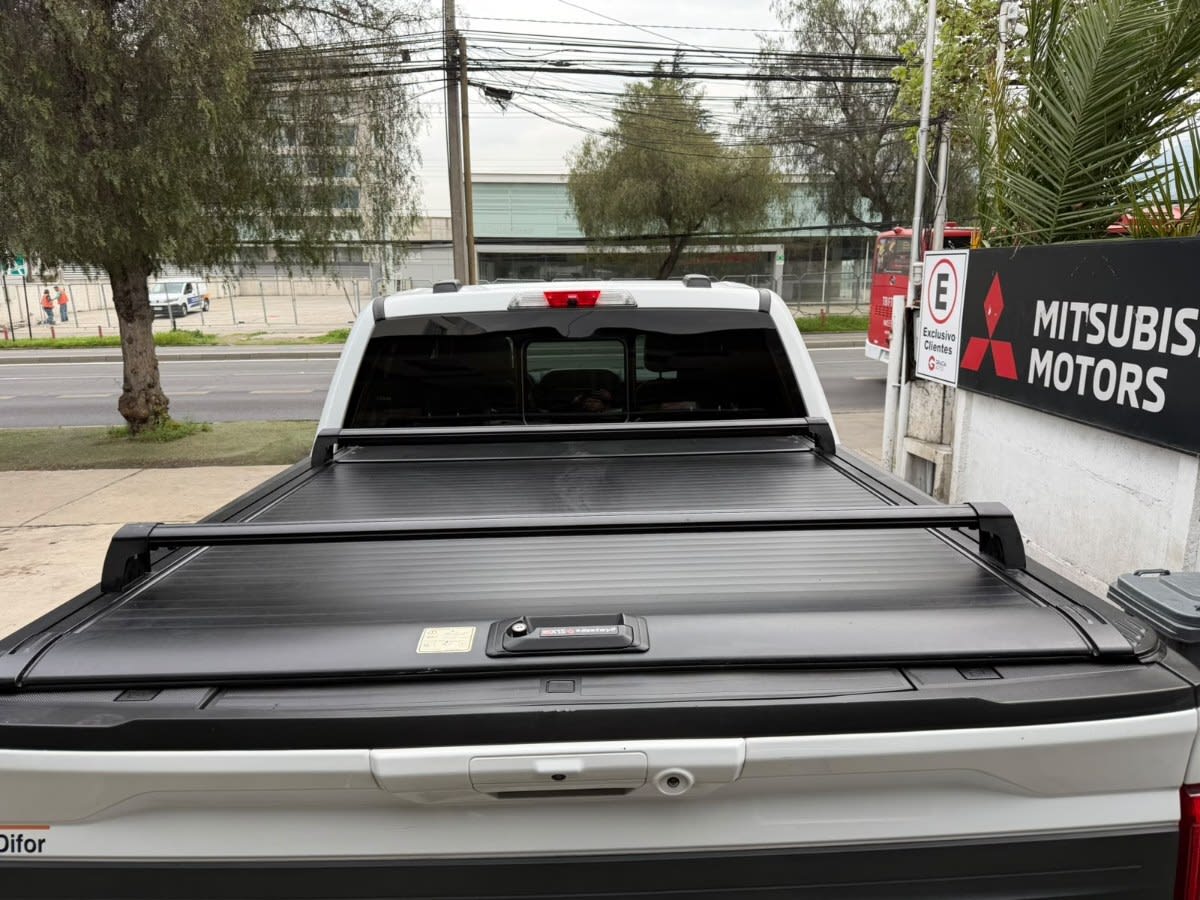 2022 Ford F-150 RAPTOR Blanco - Miniatura 7