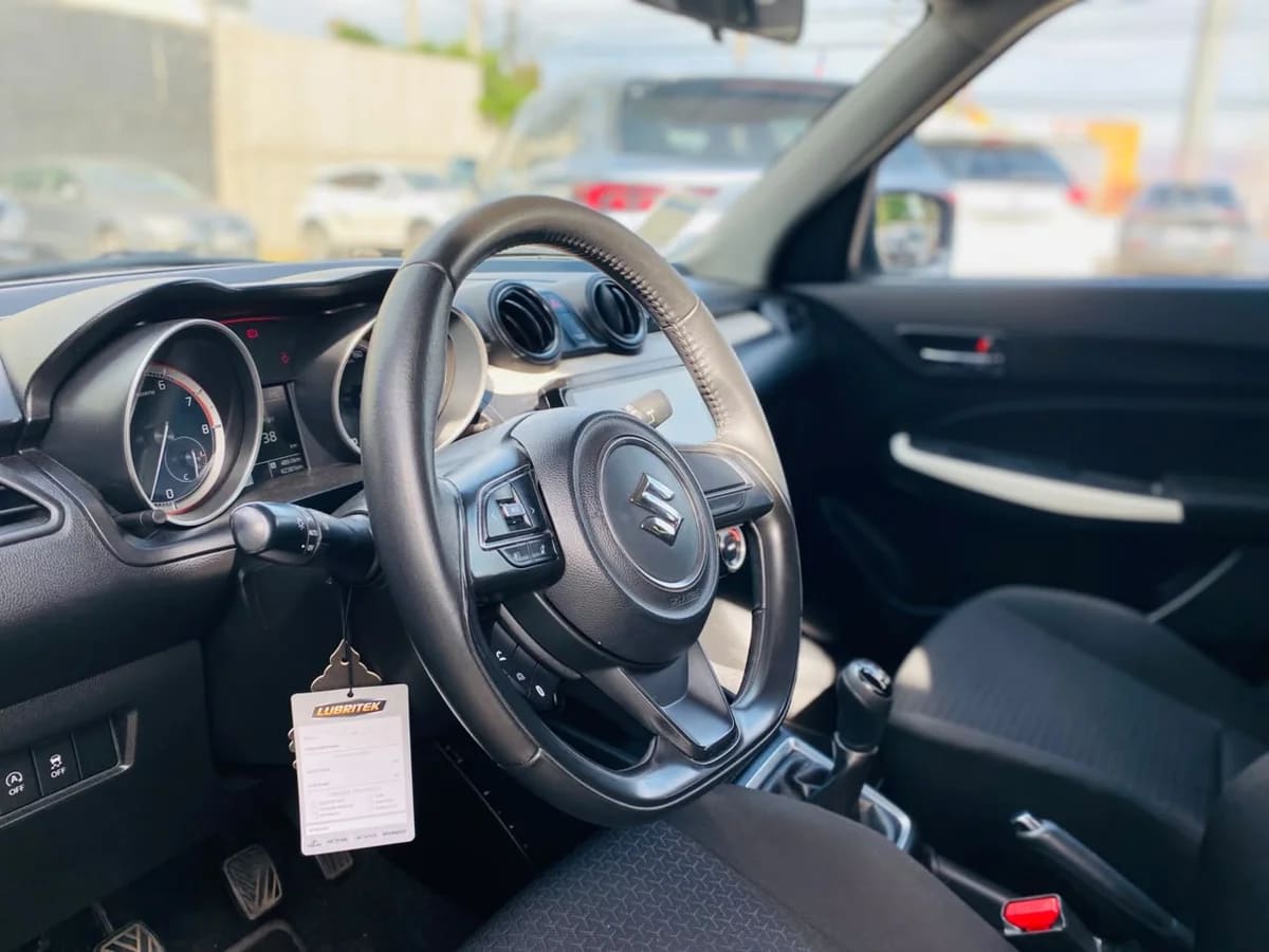 2024 Suzuki Swift Hybrid 1.2 Gris - Miniatura 10