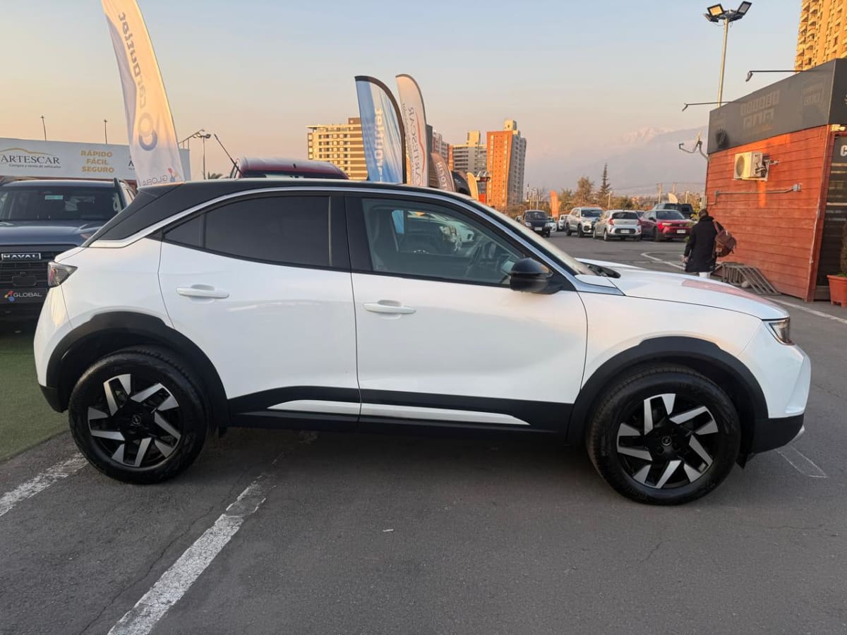 2024 Opel Mokka 1.2t Blanco - Miniatura 6