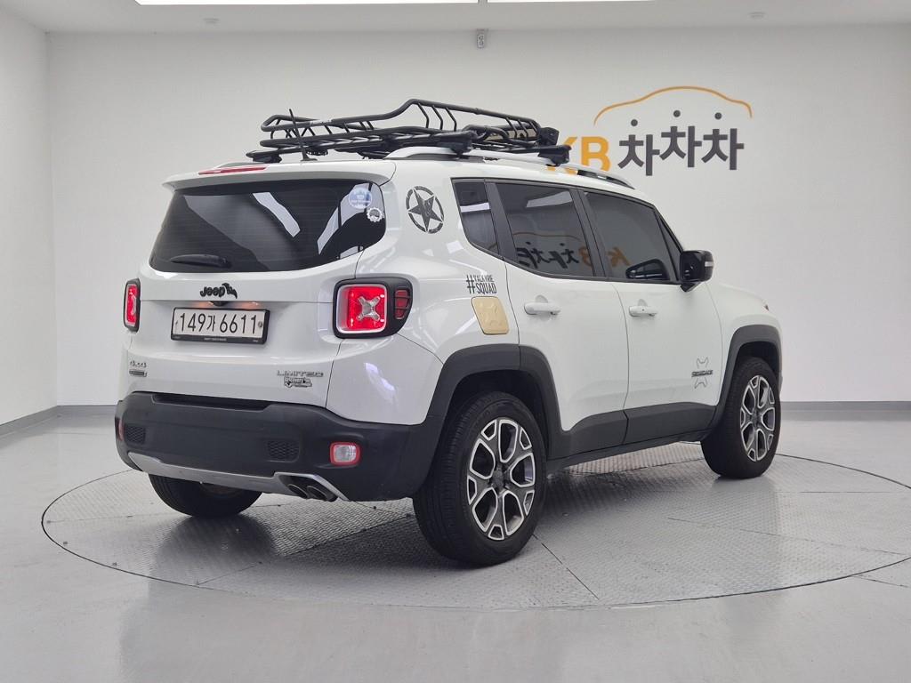 2017 Jeep Renegade 2.0 Blanco - Miniatura 4