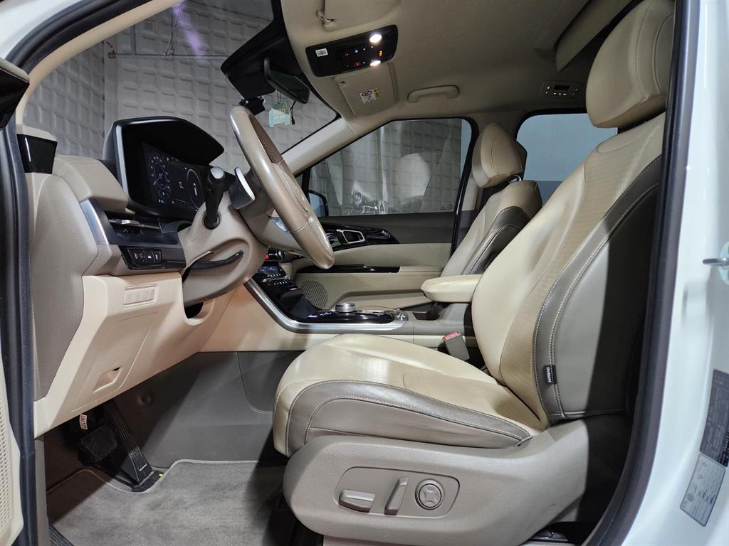 2023 Kia Carnival 4th Blanco - Miniatura 6