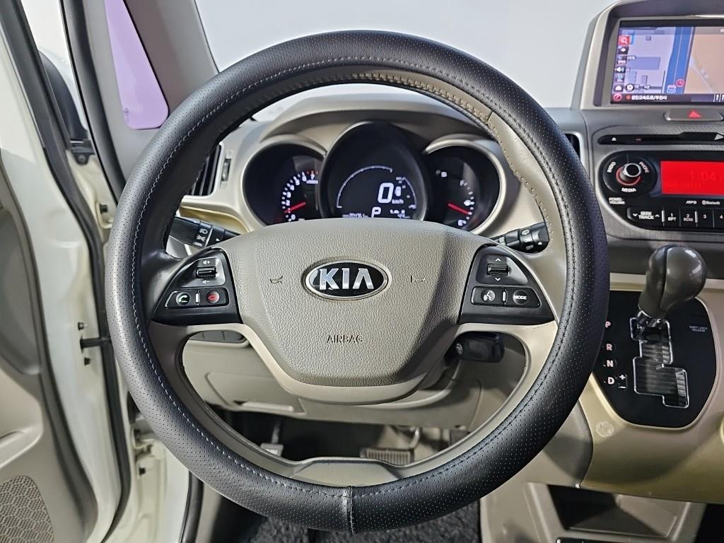 2013 KIA Ray Ref 421870 Gasoline Blanco - Miniatura 9