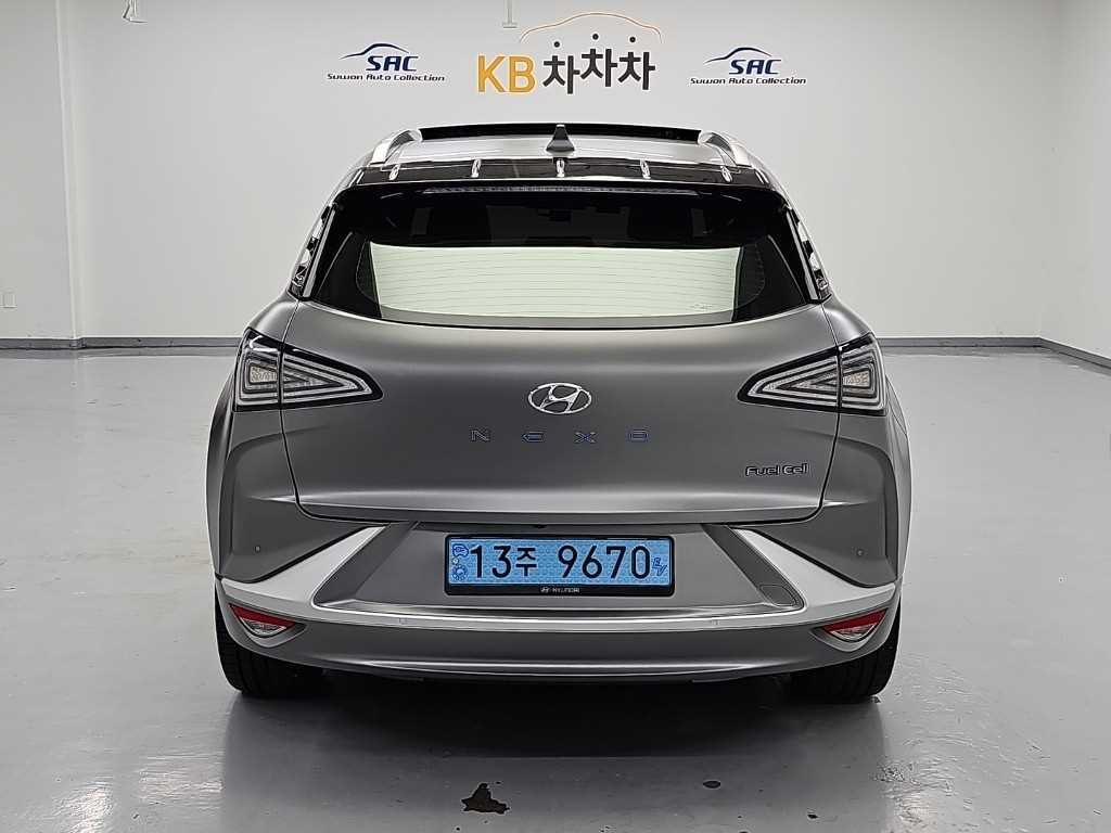 2022 Hyundai Nexo Ref 421838 Diesel Gris - Miniatura 3