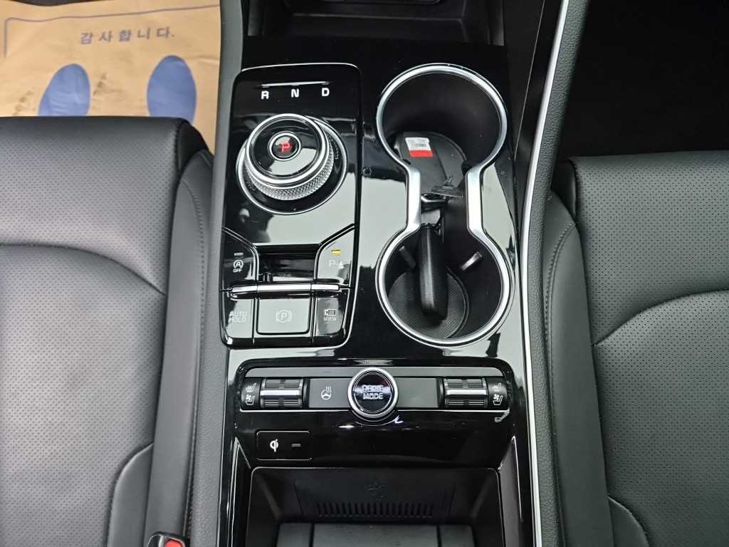 2023 Kia K5 3rd Gris - Miniatura 10