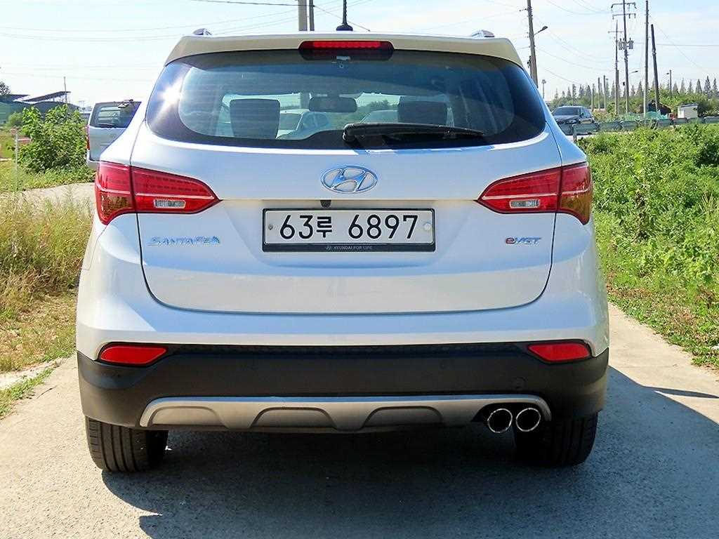 2014 Hyundai Santa Fe DM - Miniatura 4