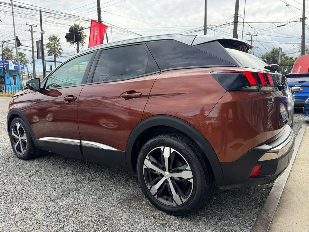 2020 Peugeot 3008 1.5 - Miniatura 6
