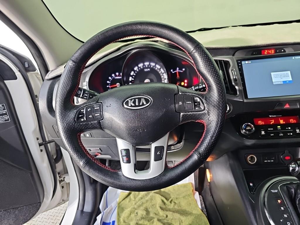 2012 KIA Sportage Ref 421663 Diesel Blanco - Miniatura 9