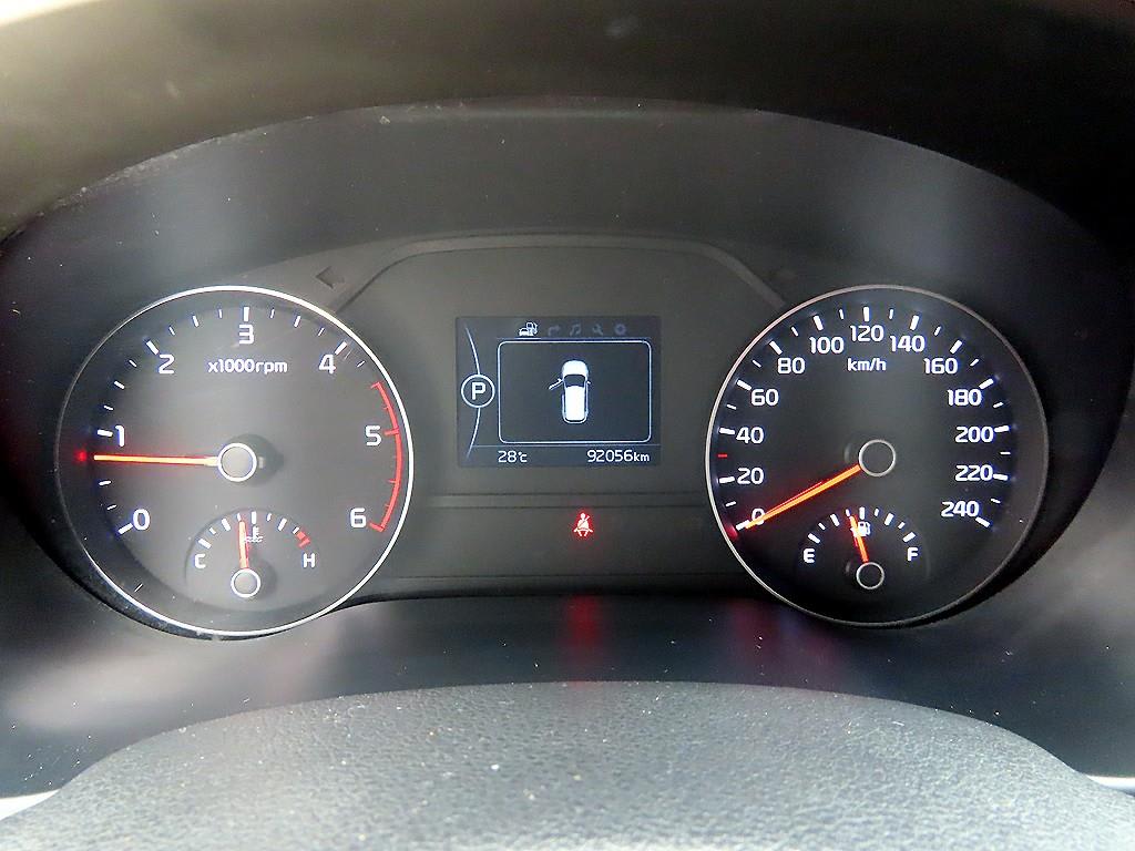 2016 Kia Sportage Diesel Negro - Miniatura 9
