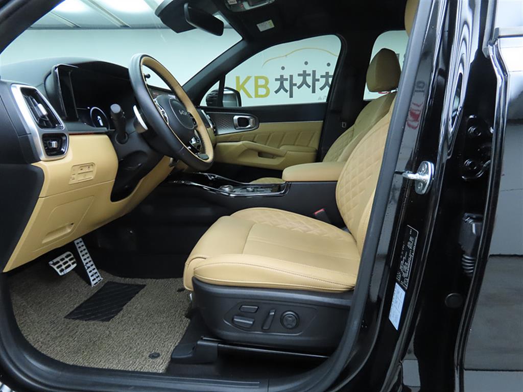 2022 Kia Sorento Generation Negro - Miniatura 5