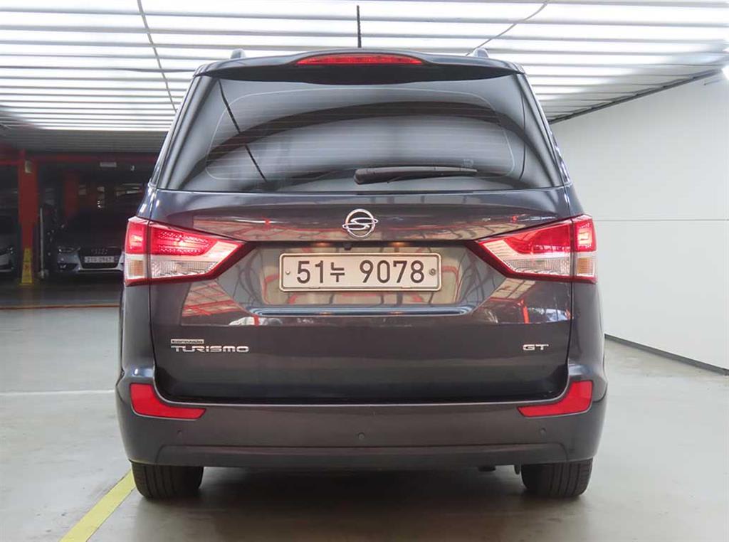 2015 SsangYong Korando Tourismo Gris - Miniatura 3