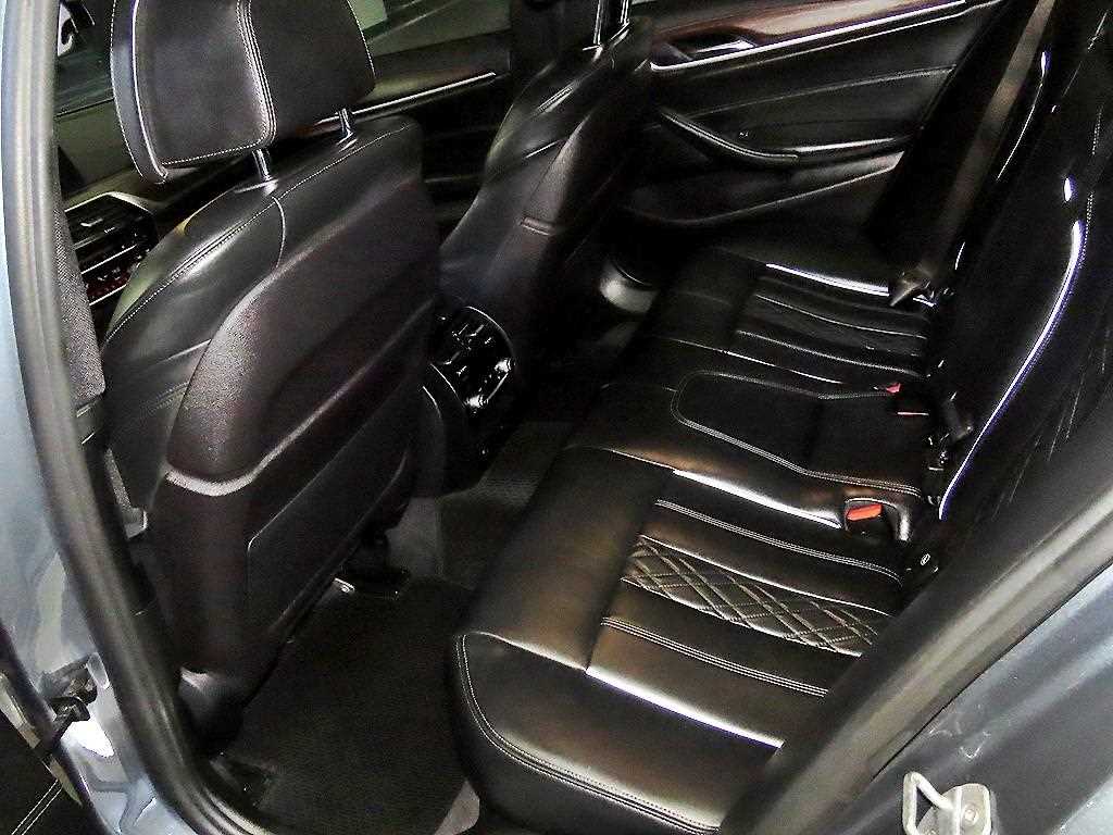 2017 BMW Serie 5 5 Series Ref 421844 Gasoline Gris - Miniatura 7