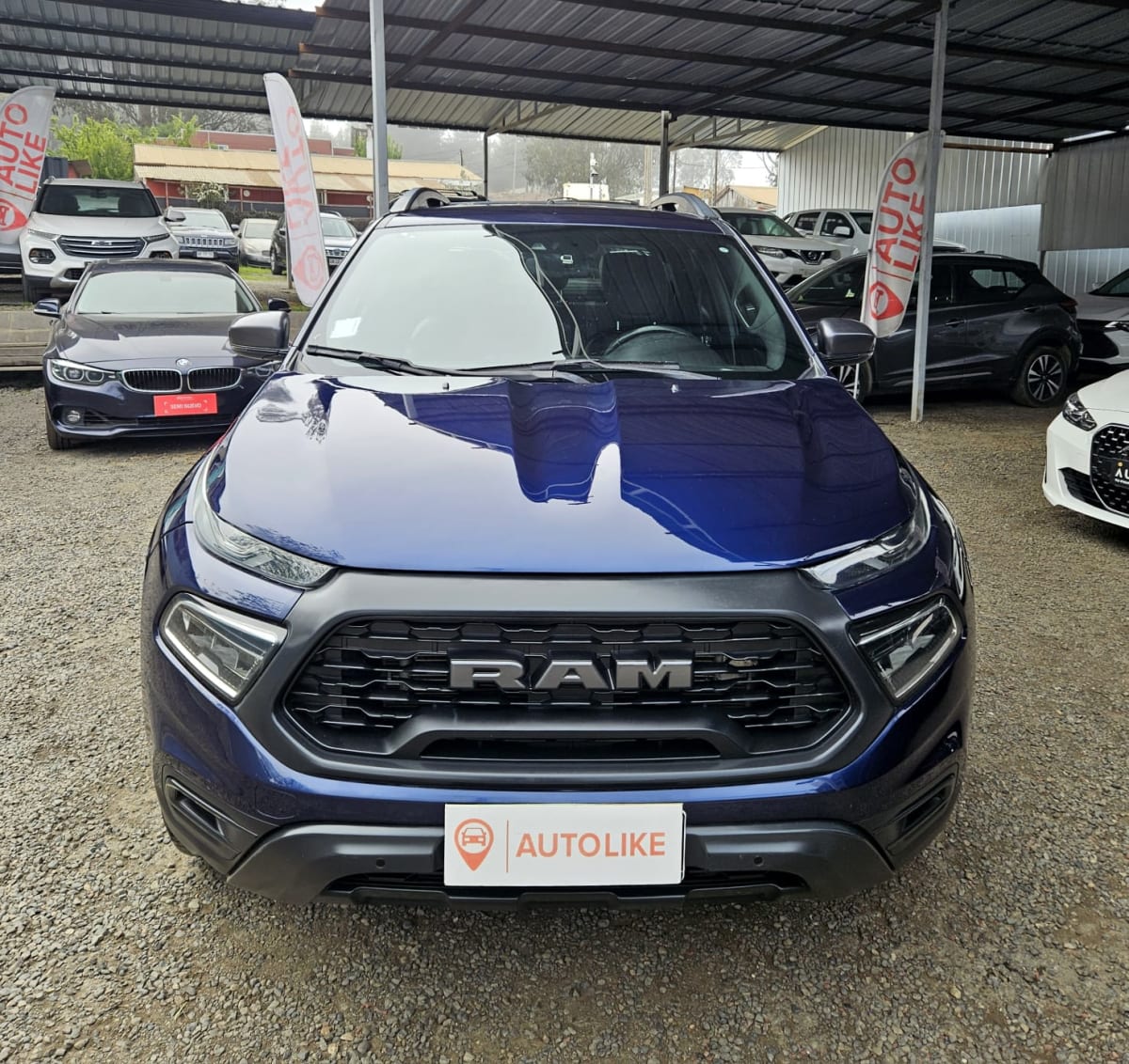 2023 Ram 1000 Rebel Azul - Miniatura 3
