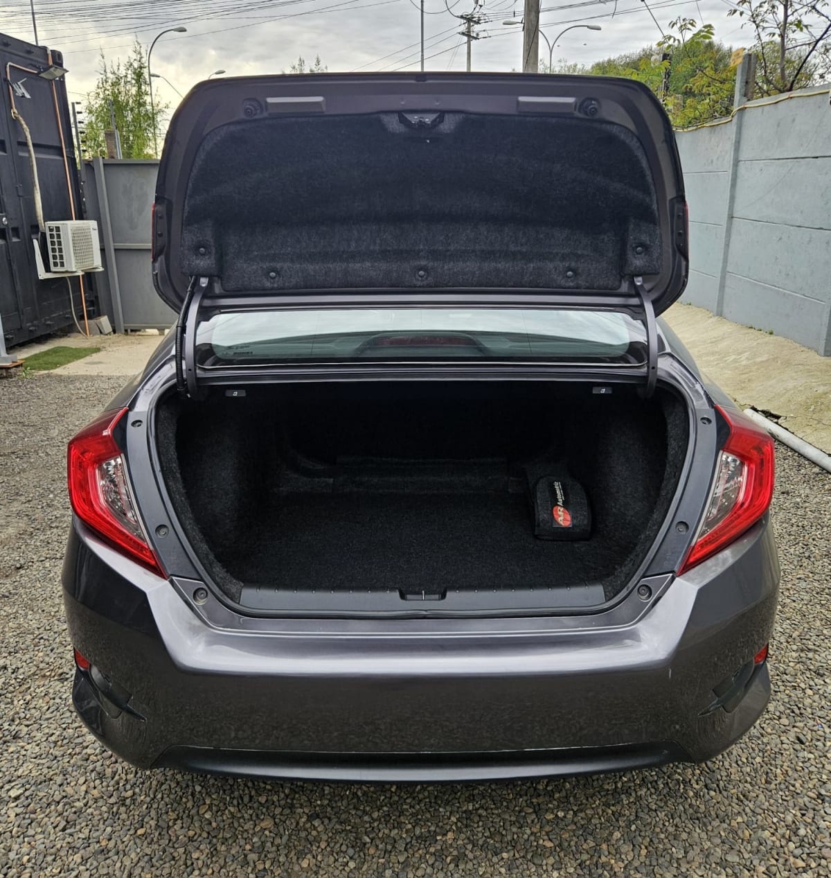 2018 Honda Civic EXT Gris - Miniatura 7