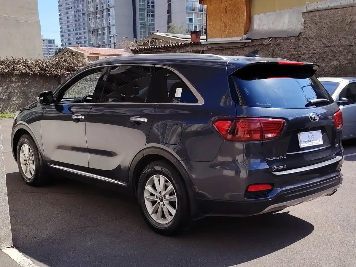 2020 KIA Sorento 2.2 Gris - Miniatura 8
