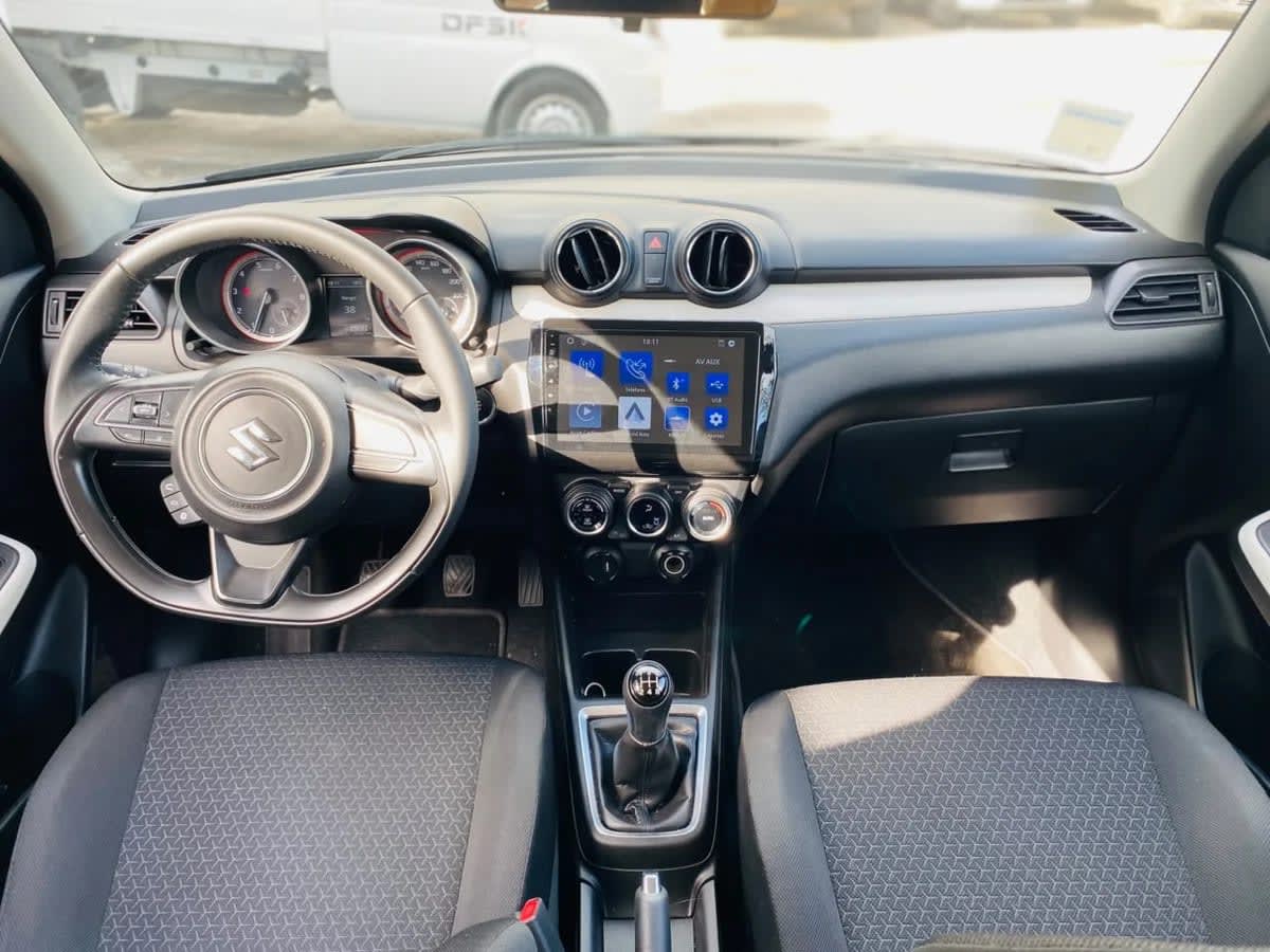2024 Suzuki Swift Hybrid 1.2 Gris - Miniatura 8