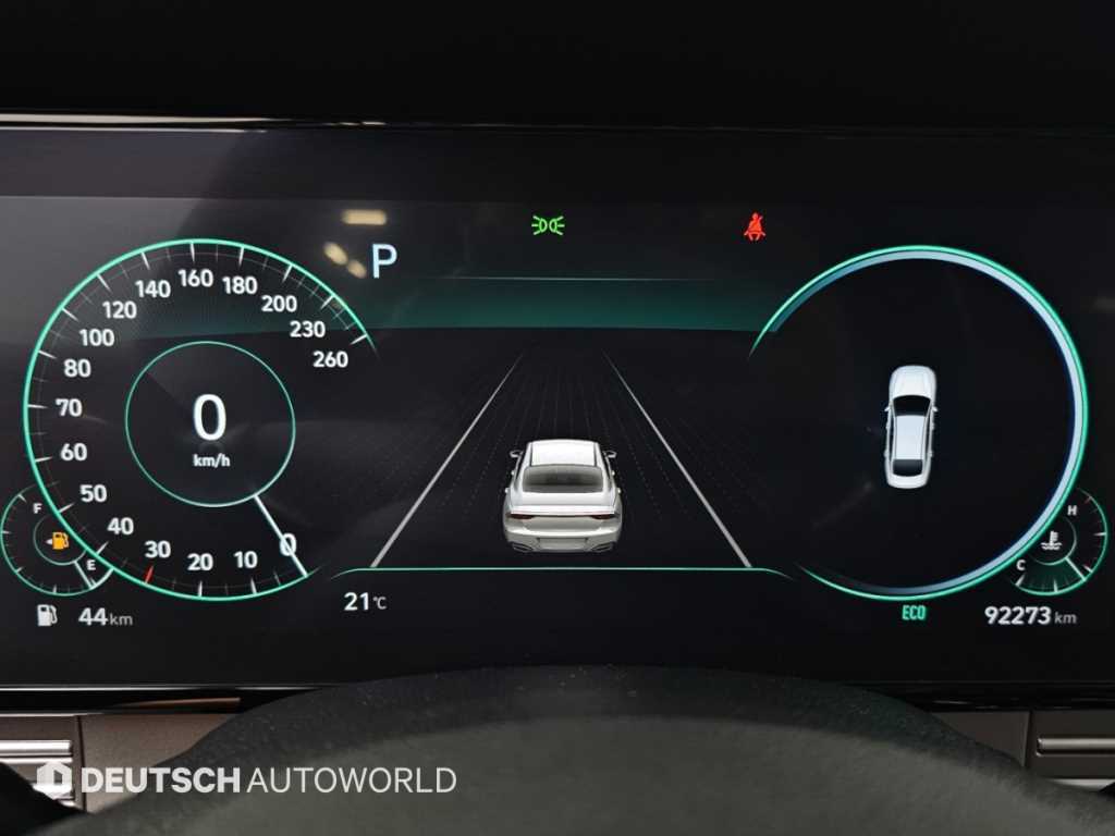 2023 Hyundai Grandeur IG Negro - Miniatura 8