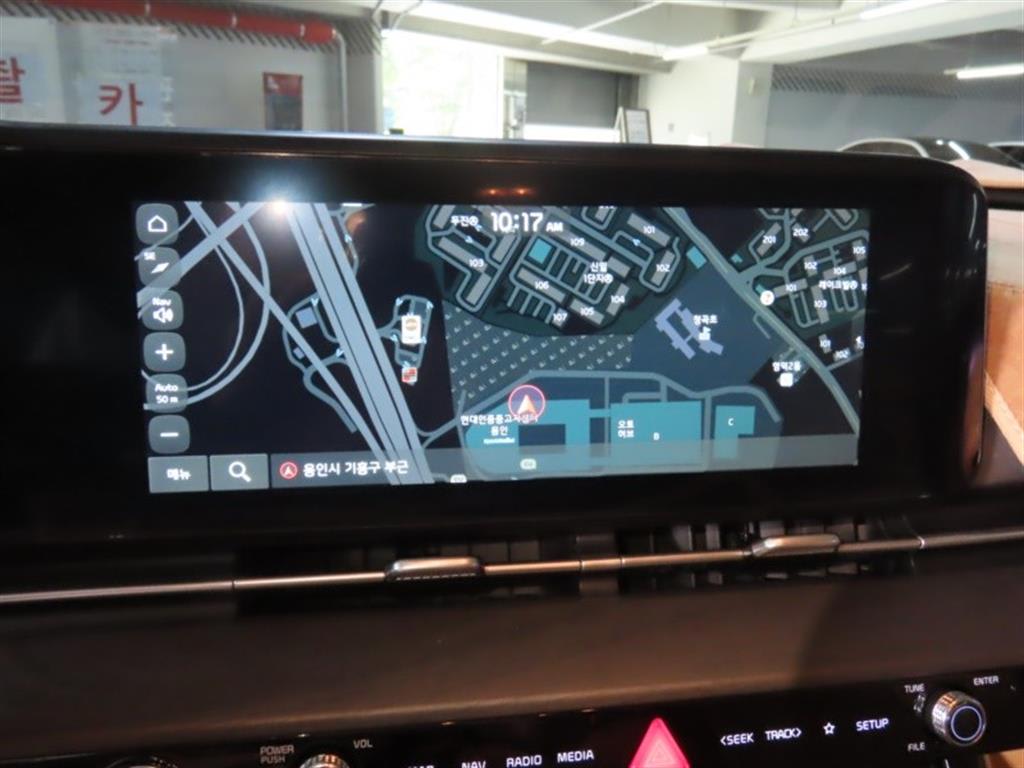 2023 Kia Carnival 4th - Miniatura 8