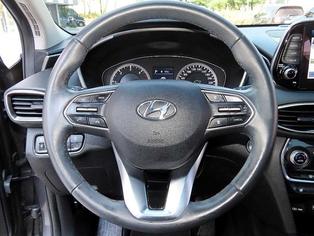 2019 Hyundai Santa Fe TM Gris - Miniatura 8