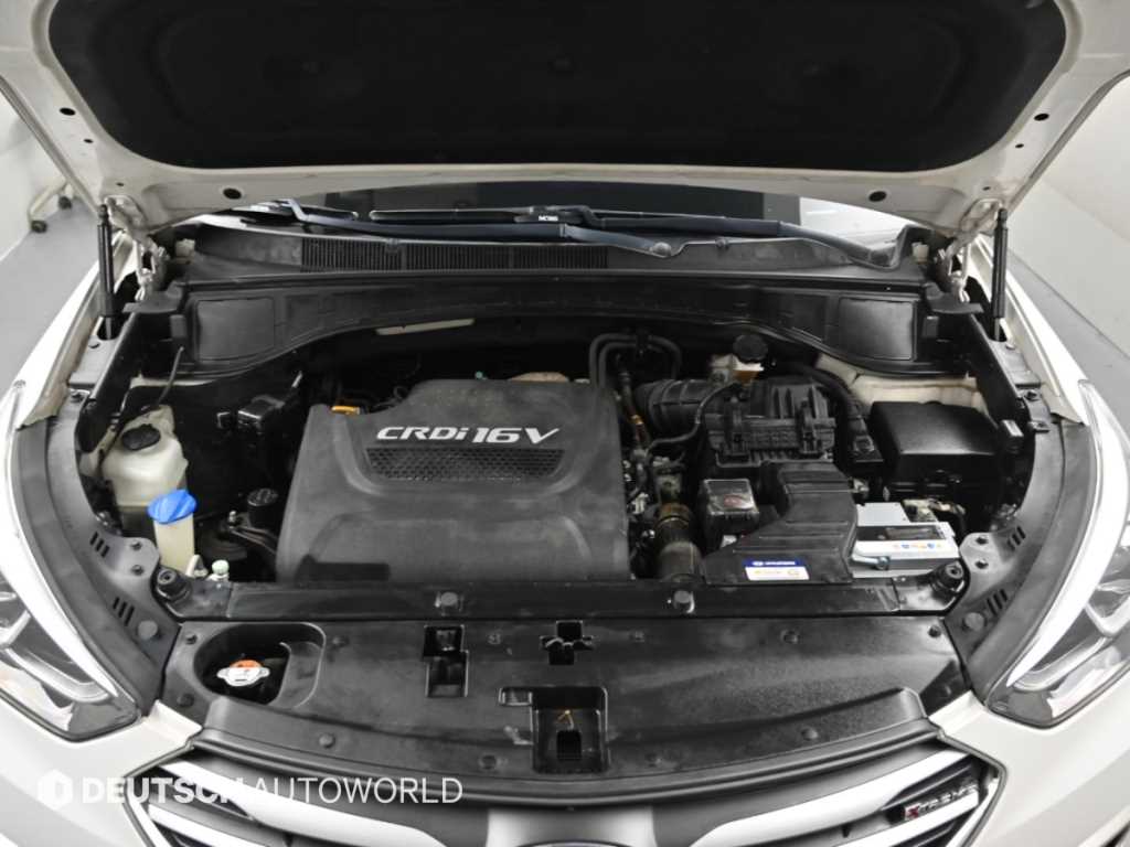 2016 Hyundai Santa Fe The Blanco - Miniatura 6