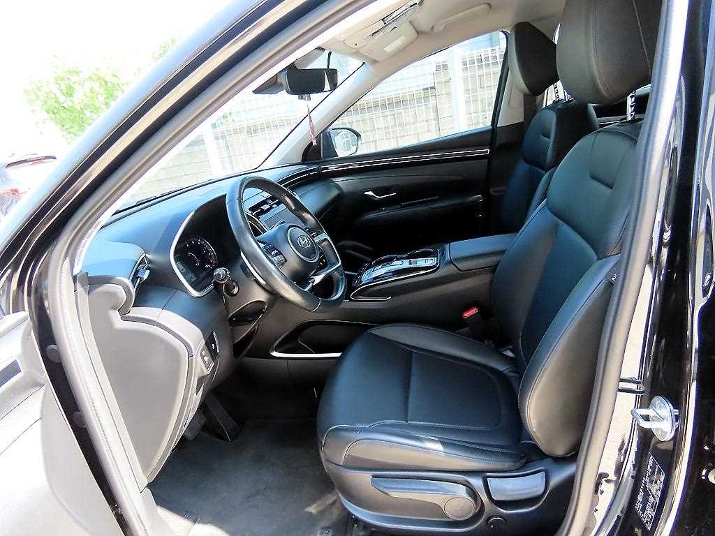2023 Hyundai Tucson (NX4) Negro - Miniatura 5